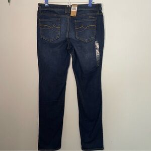 DKNY Dark Blue Jeans Women’s Size 10 Brand New with Tag Curvy Skinny Low Rise